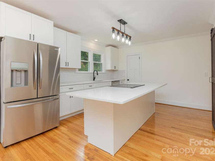 1106 South Street, Gastonia, NC 28052.  MLS# CAR4269314, YatesRealty ID 19476. 