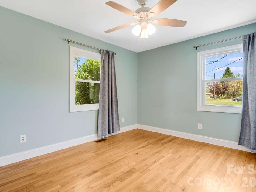 2956 New Leicester Highway, Leicester, NC 28748.  MLS# CAR4379412, YatesRealty ID 19476. 