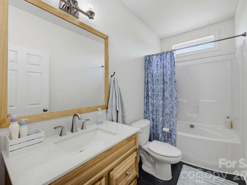 618 Society Road, Statesville, NC 28625.  MLS# CAR4379435, YatesRealty ID 19478. 