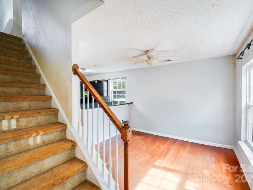 6922 Brandon Chase Lane, Concord, NC 28025.  MLS# CAR4270223, YatesRealty ID 19478. 