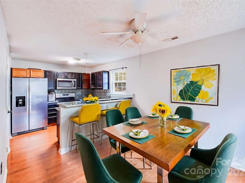 6922 Brandon Chase Lane, Concord, NC 28025.  MLS# CAR4270223, YatesRealty ID 19478. 