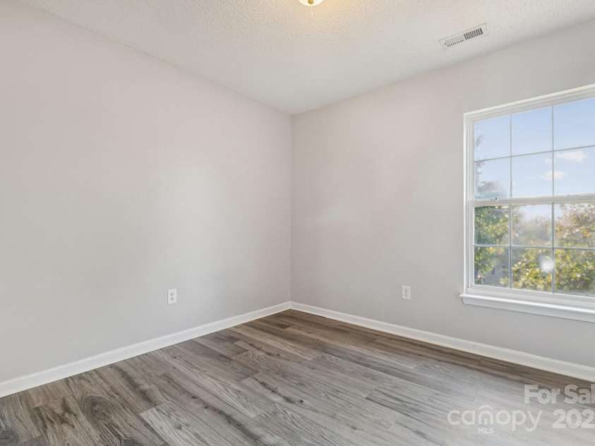 6922 Brandon Chase Lane, Concord, NC 28025.  MLS# CAR4305276, YatesRealty ID 19478. Bedroom