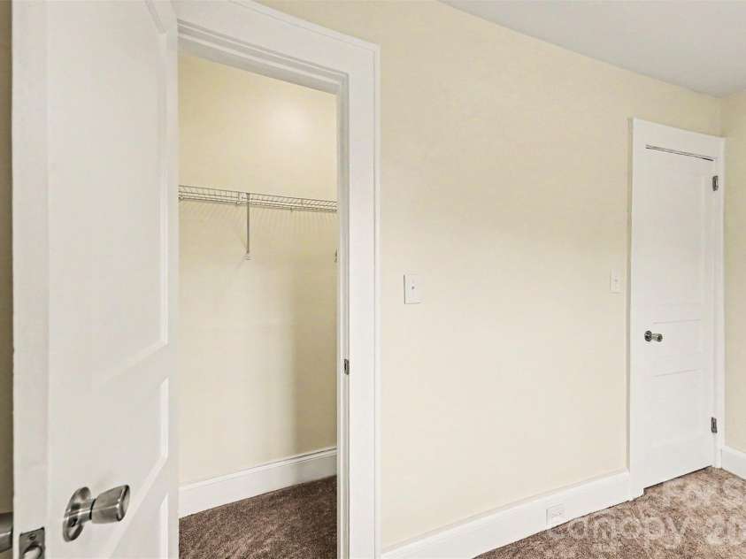823 Lincolnton Road, Salisbury, NC 28144.  MLS# CAR4379544, YatesRealty ID 19479. 