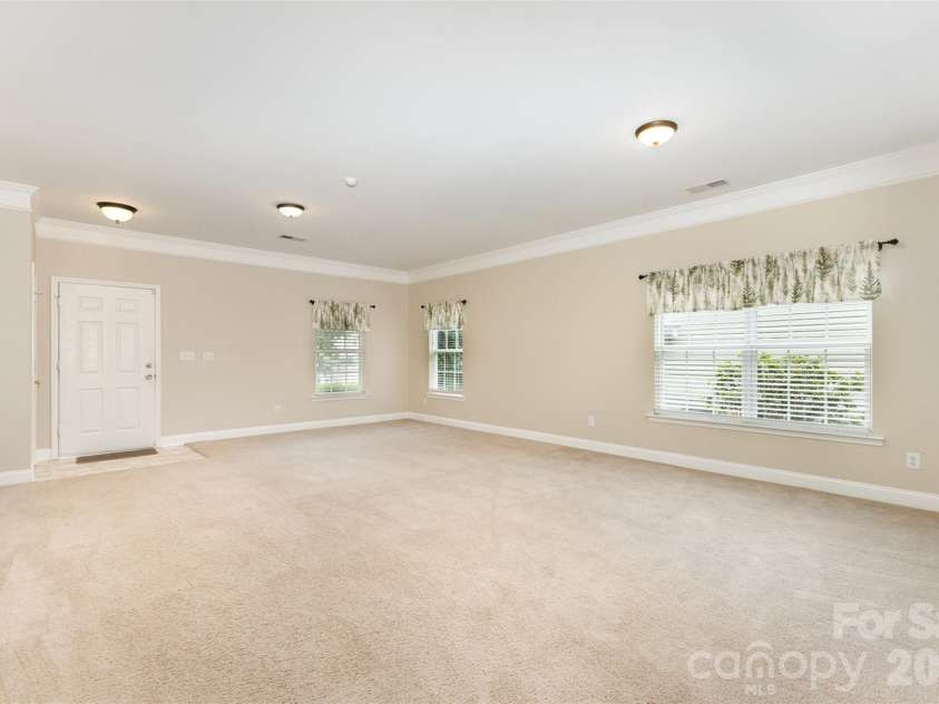 237 Lylic Woods Drive, Fort Mill, SC 29715.  MLS# CAR4268225, YatesRealty ID 1948. 