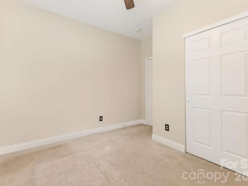 237 Lylic Woods Drive, Fort Mill, SC 29715.  MLS# CAR4268225, YatesRealty ID 1948. 