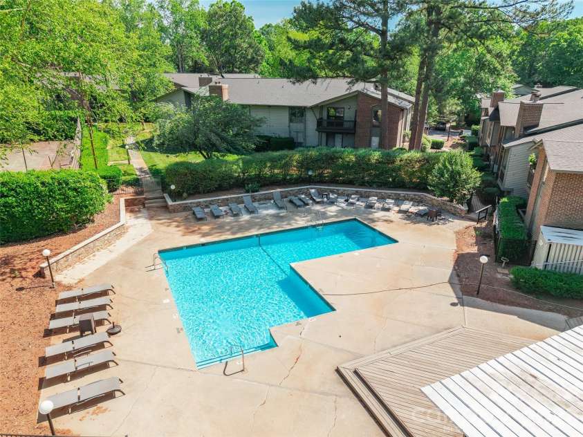 5016 Sardis Road, Charlotte, NC 28270.  MLS# CAR4379484, YatesRealty ID 19480. 
