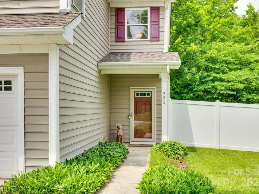 288 Sand Paver Way, Fort Mill, SC 29708.  MLS# CAR4268016, YatesRealty ID 19481. 