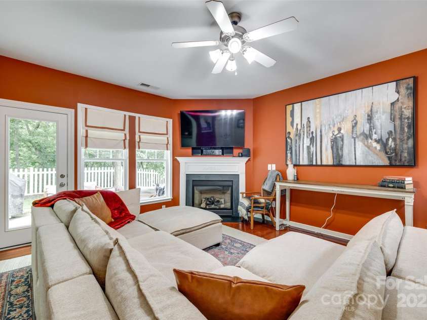 288 Sand Paver Way, Fort Mill, SC 29708.  MLS# CAR4268016, YatesRealty ID 19481. 