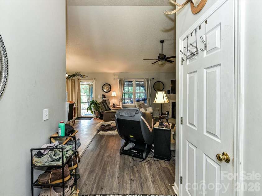 1472 Ridgewood Drive, Concord, NC 28027.  MLS# CAR4379577, YatesRealty ID 19482. 