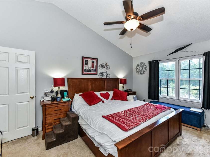 1472 Ridgewood Drive, Concord, NC 28027.  MLS# CAR4379577, YatesRealty ID 19482. 