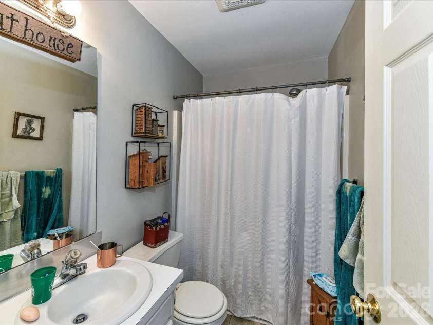 1472 Ridgewood Drive, Concord, NC 28027.  MLS# CAR4379577, YatesRealty ID 19482. 