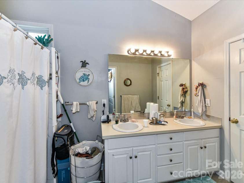 1472 Ridgewood Drive, Concord, NC 28027.  MLS# CAR4379577, YatesRealty ID 19482. 