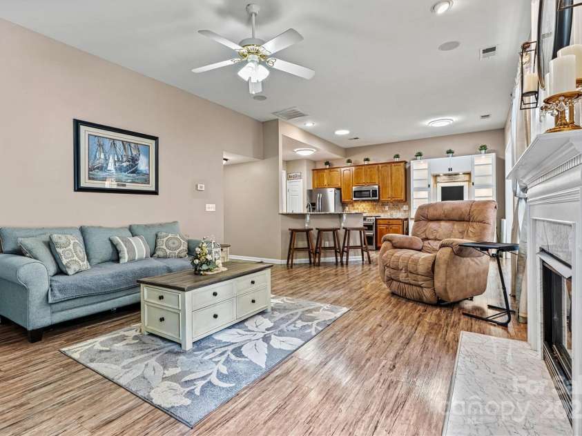 6859 Lakecrest Court, Denver, NC 28037.  MLS# CAR4290667, YatesRealty ID 19483. 