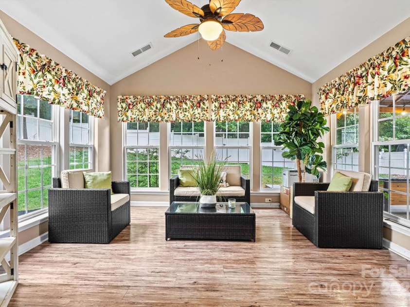 6859 Lakecrest Court, Denver, NC 28037.  MLS# CAR4290667, YatesRealty ID 19483. Amazing Sunroom with plenty of natural light overlooking the backyard is waiting for you in your new home!