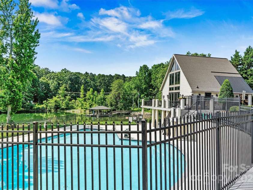 6859 Lakecrest Court, Denver, NC 28037.  MLS# CAR4290667, YatesRealty ID 19483. Community Pool