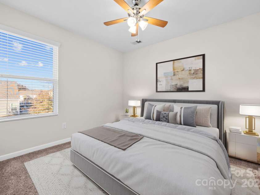 11203 Chapeclane Road, Charlotte, NC 28278.  MLS# CAR4235589, YatesRealty ID 19484. Virtually Staged