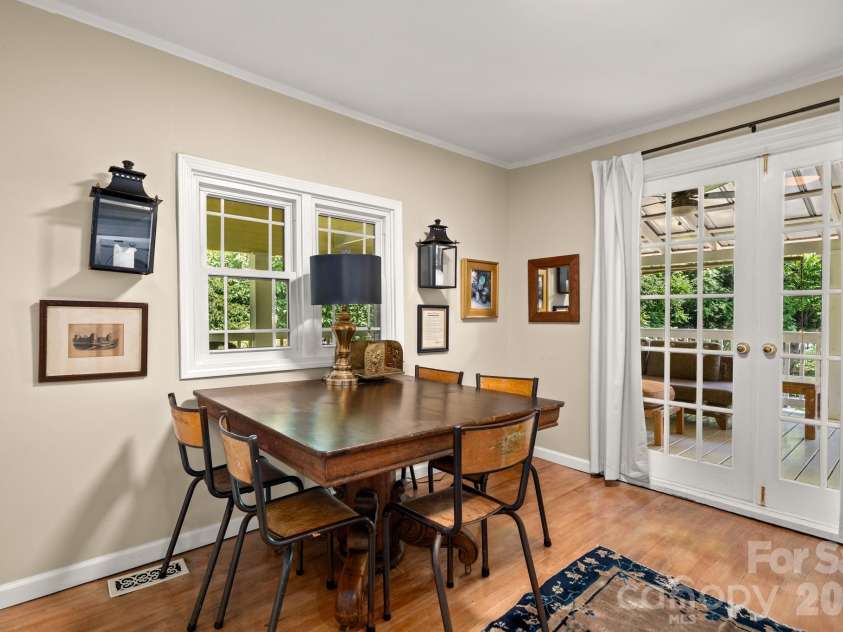 334 Greenville Street, Saluda, NC 28773.  MLS# CAR4283368, YatesRealty ID 19484. 