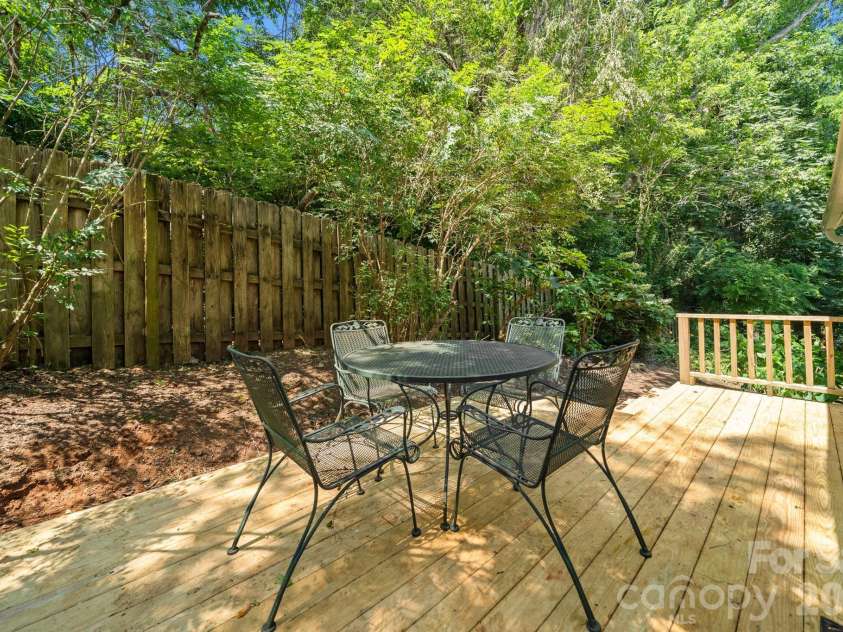 334 Greenville Street, Saluda, NC 28773.  MLS# CAR4283368, YatesRealty ID 19484. 