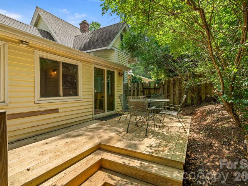 334 Greenville Street, Saluda, NC 28773.  MLS# CAR4283368, YatesRealty ID 19484. 