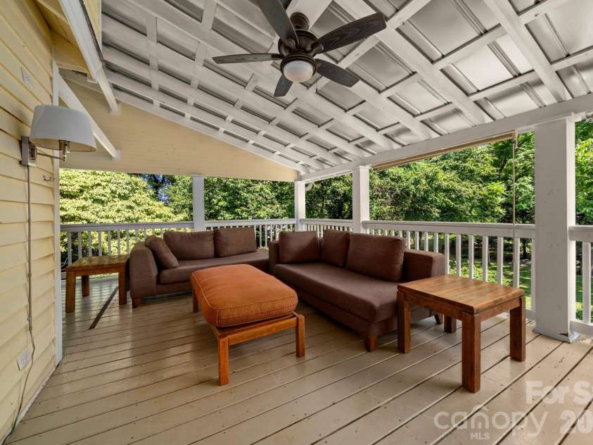 334 Greenville Street, Saluda, NC 28773.  MLS# CAR4283368, YatesRealty ID 19484. 