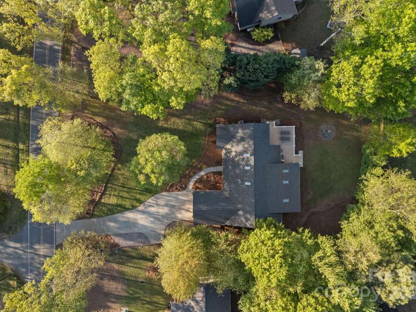 300 Yacht Road, Mooresville, NC 28117.  MLS# CAR4244901, YatesRealty ID 19486. Aerial View