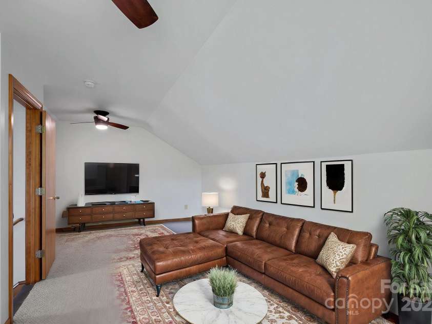 300 Yacht Road, Mooresville, NC 28117.  MLS# CAR4244901, YatesRealty ID 19486. Virtually Staged Bonus Room