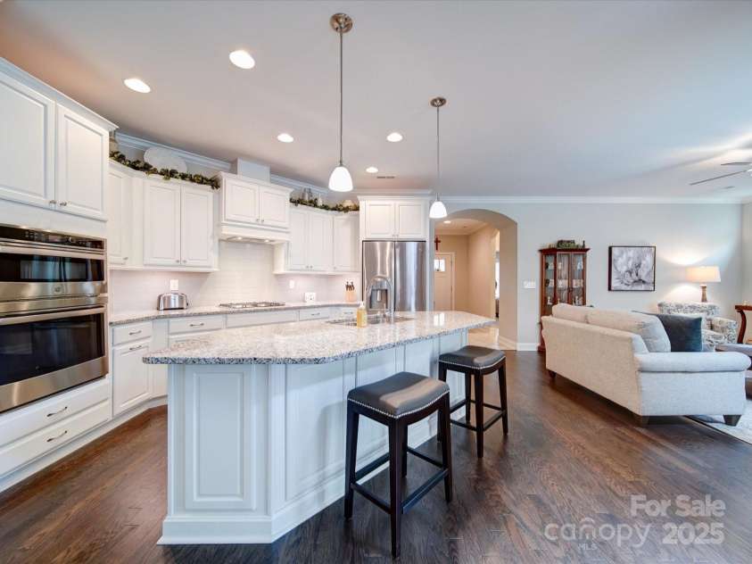 2306 Wesley Landing Road, Waxhaw, NC 28173.  MLS# CAR4248905, YatesRealty ID 19487. 