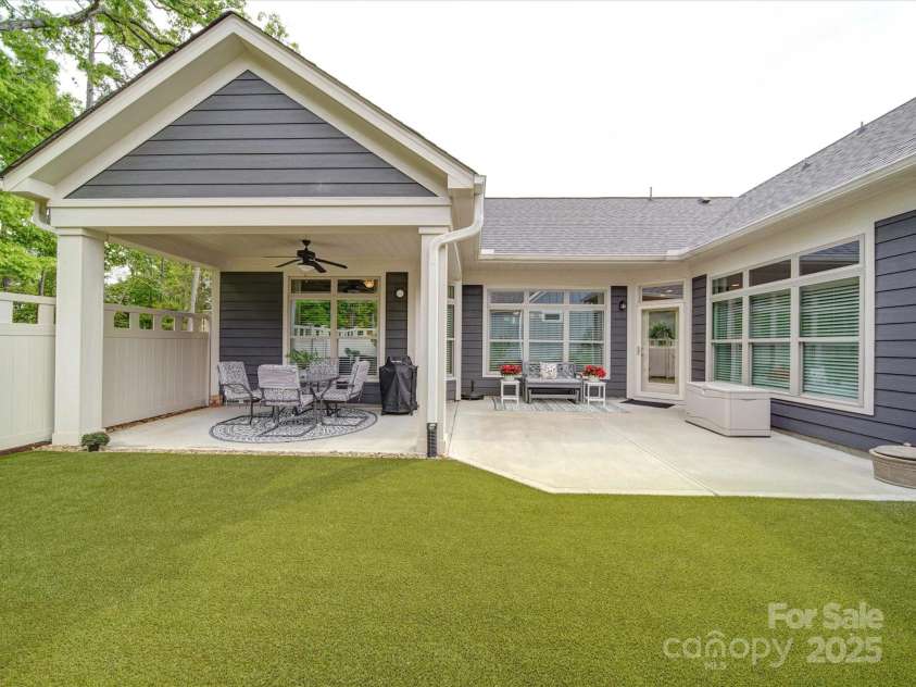 2306 Wesley Landing Road, Waxhaw, NC 28173.  MLS# CAR4248905, YatesRealty ID 19487. 