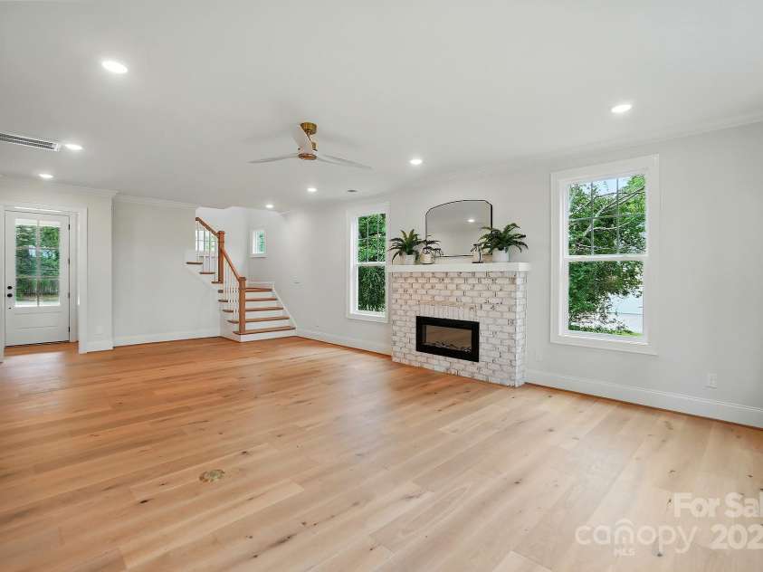 9315 Simpson Road, Waxhaw, NC 28173.  MLS# CAR4258344, YatesRealty ID 19488. 