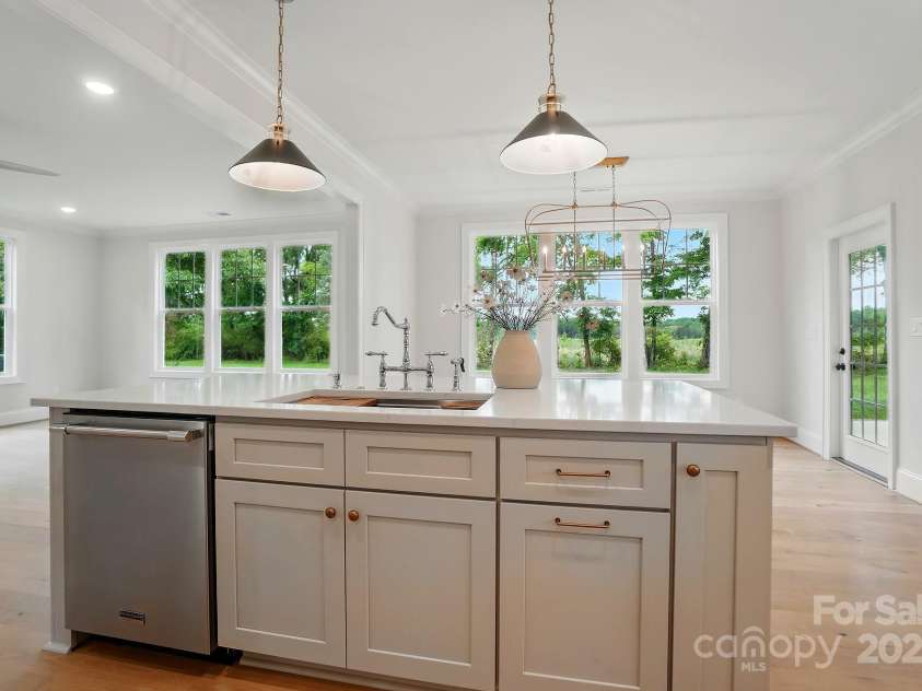 9315 Simpson Road, Waxhaw, NC 28173.  MLS# CAR4258344, YatesRealty ID 19488. 