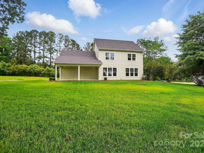 9315 Simpson Road, Waxhaw, NC 28173.  MLS# CAR4258344, YatesRealty ID 19488. 