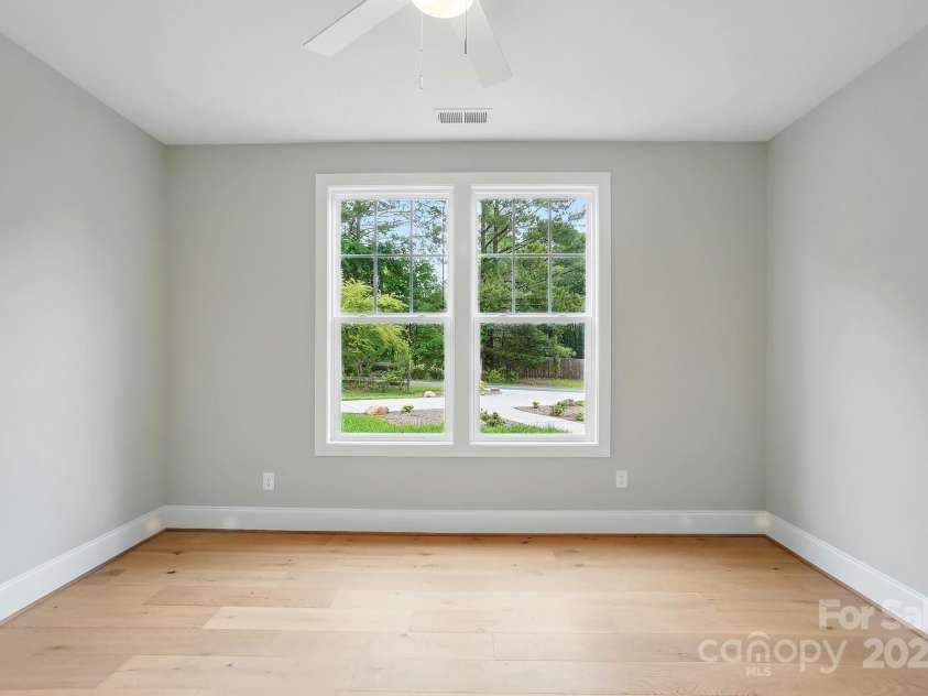 9315 Simpson Road, Waxhaw, NC 28173.  MLS# CAR4258344, YatesRealty ID 19488. Main Level Flex Room/Office