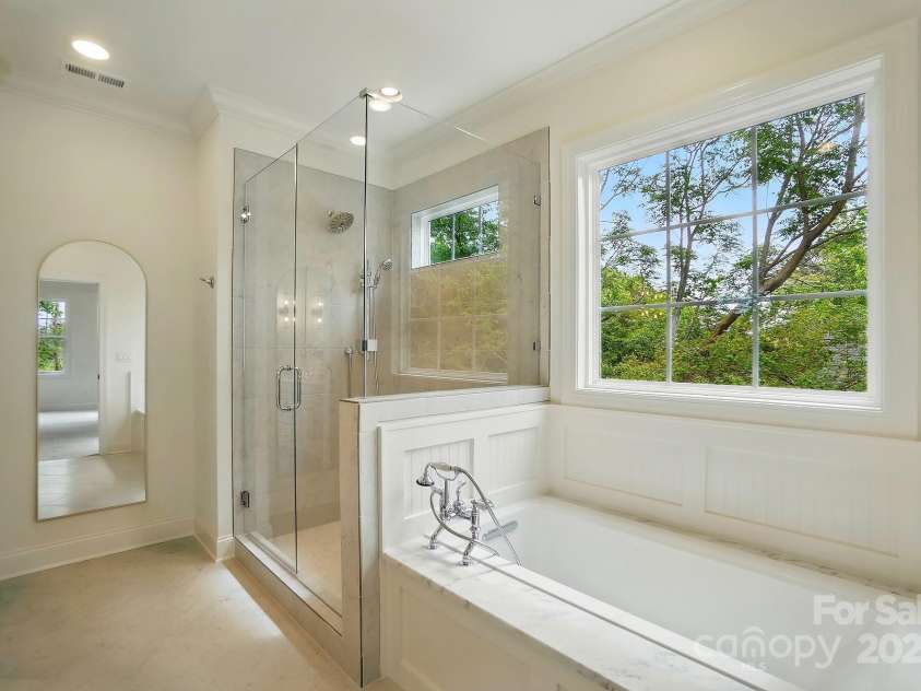 9315 Simpson Road, Waxhaw, NC 28173.  MLS# CAR4258344, YatesRealty ID 19488. Primary Bath