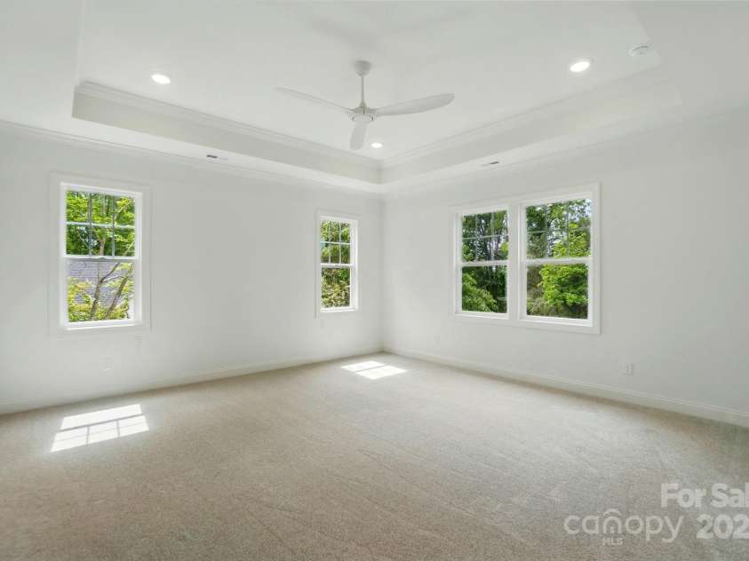 9315 Simpson Road, Waxhaw, NC 28173.  MLS# CAR4258344, YatesRealty ID 19488. Primary Suite