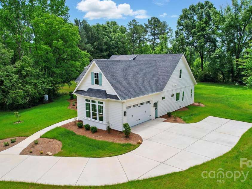 9311 Simpson Road, Waxhaw, NC 28173.  MLS# CAR4258341, YatesRealty ID 19489. 
