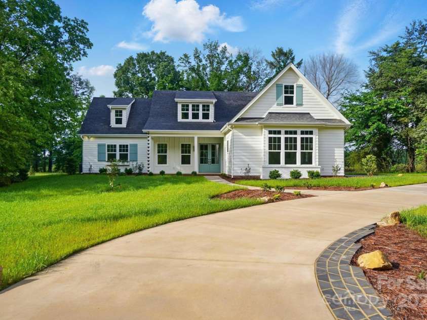 9311 Simpson Road, Waxhaw, NC 28173.  MLS# CAR4258341, YatesRealty ID 19489. 