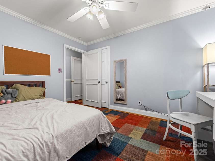 9 Hilltop Road, Asheville, NC 28803.  MLS# CAR4314753, YatesRealty ID 19490. 