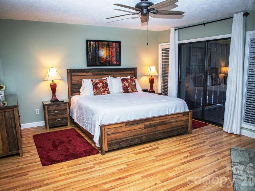 78 Upper Tanglewood Road, Lake Toxaway, NC 28747.  MLS# CAR4375733, YatesRealty ID 19491. Direct Access to The Back Deck