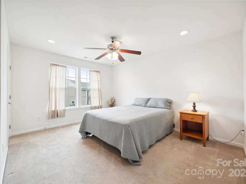 444 Battery Circle, Clover, SC 29710.  MLS# CAR4264537, YatesRealty ID 19492. 
