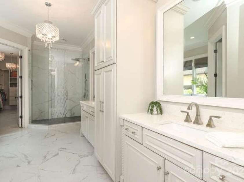 1103 Mapesbury Lane, Waxhaw, NC 28173.  MLS# CAR4266056, YatesRealty ID 19493. 