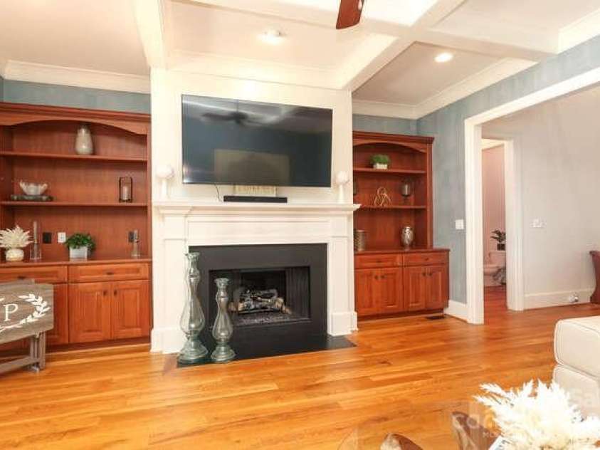 1103 Mapesbury Lane, Waxhaw, NC 28173.  MLS# CAR4266056, YatesRealty ID 19493. 