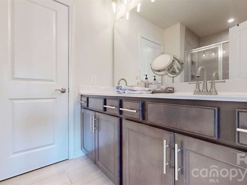 827 Canoe Song Road, Fort Mill, SC 29708.  MLS# CAR4365678, YatesRealty ID 19493. Primary bathroom