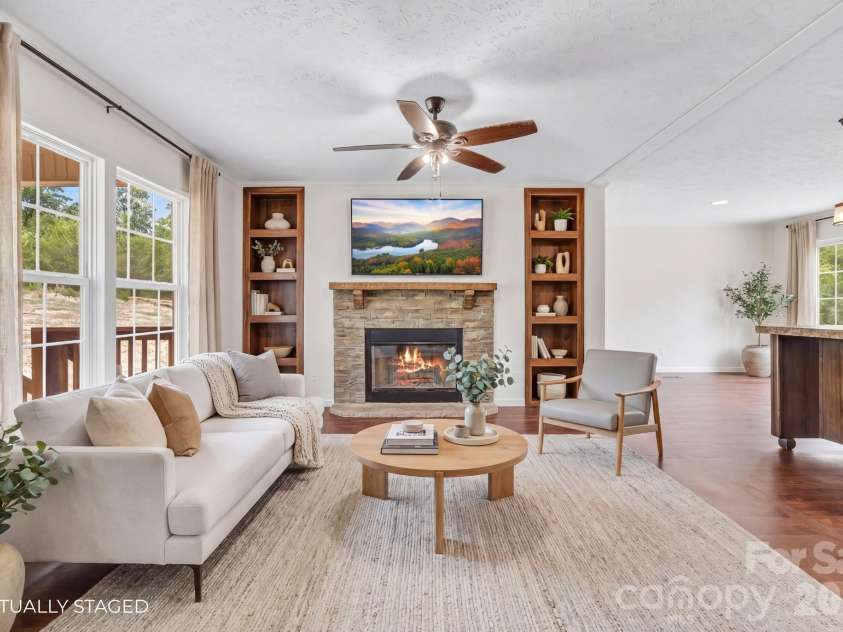 111 Buck Ridge Drive, Marion, NC 28752.  MLS# CAR4375280, YatesRealty ID 19494. 