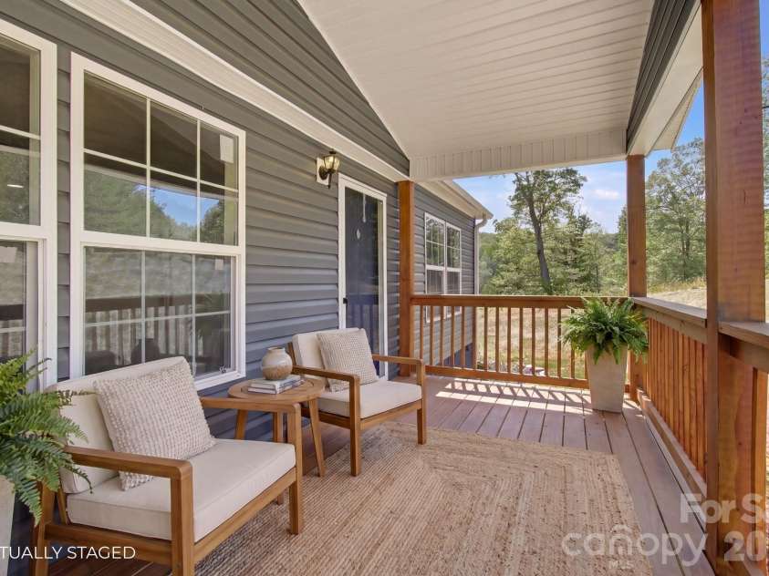 111 Buck Ridge Drive, Marion, NC 28752.  MLS# CAR4375280, YatesRealty ID 19494. 