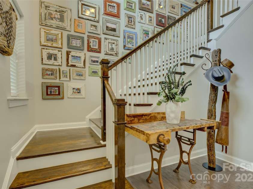 15344 Cimarron Hills Lane, Charlotte, NC 28278.  MLS# CAR4264808, YatesRealty ID 19494. 