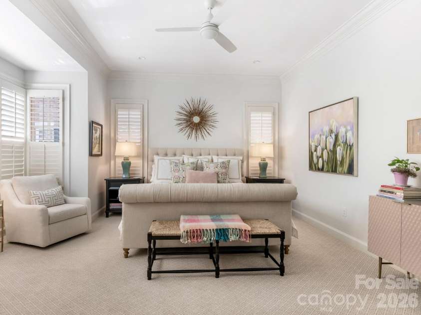 1232 Dilworth Crescent Row, Charlotte, NC 28203.  MLS# CAR4369704, YatesRealty ID 19495. Primary 