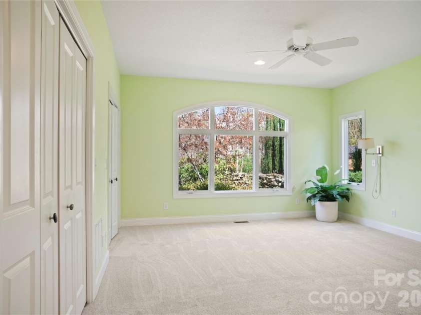 84 Deep Valley Lane, Hendersonville, NC 28791.  MLS# CAR4352594, YatesRealty ID 19497. 