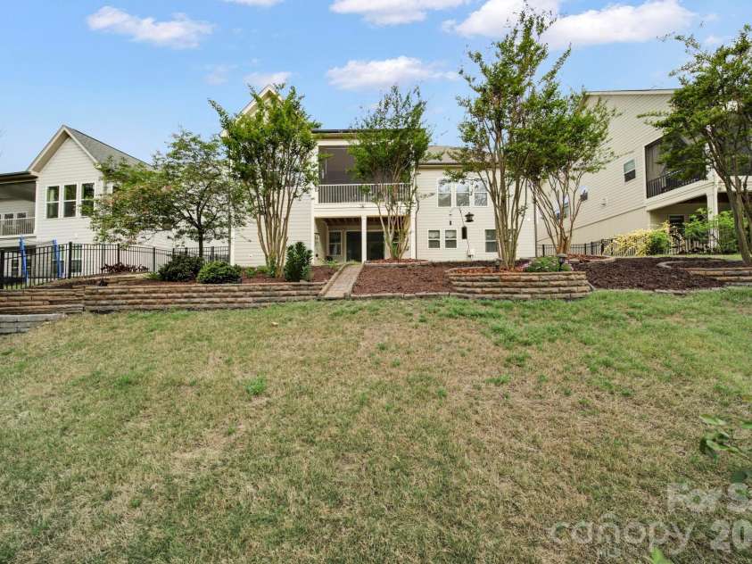 16408 Cozy Cove Road, Charlotte, NC 28278.  MLS# CAR4356132, YatesRealty ID 19498. 