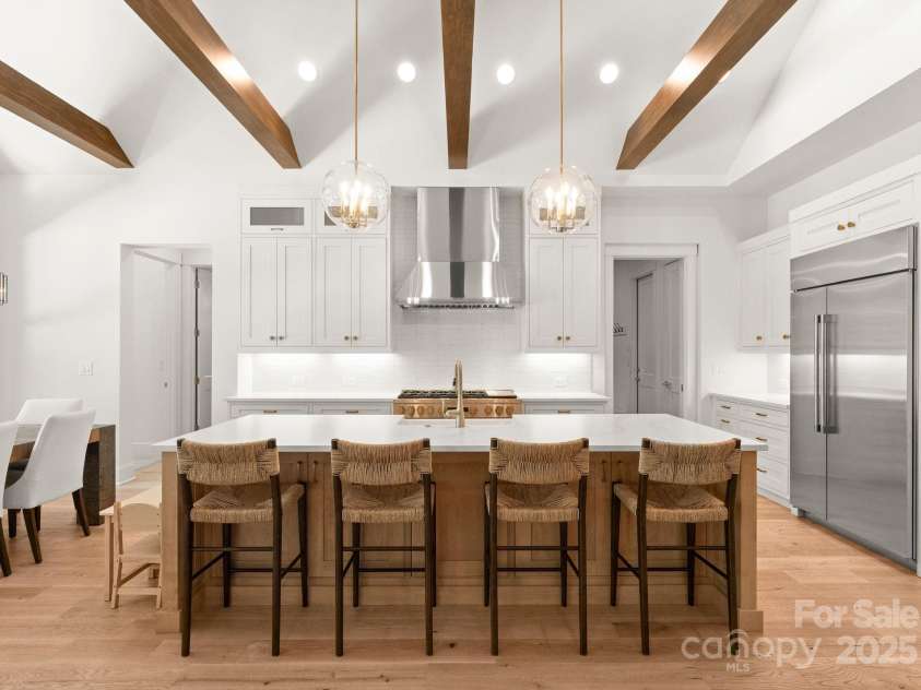 10201 Laurier Lane, Huntersville, NC 28078.  MLS# CAR4254910, YatesRealty ID 19499. 