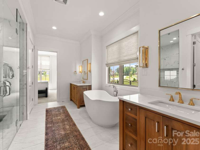 10201 Laurier Lane, Huntersville, NC 28078.  MLS# CAR4254910, YatesRealty ID 19499. 